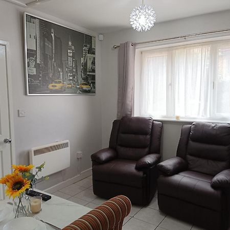 Lister Park Bradford Stylish 1Bed Coach House - Quiet & Tranquil Cottage & Parking Exterior foto