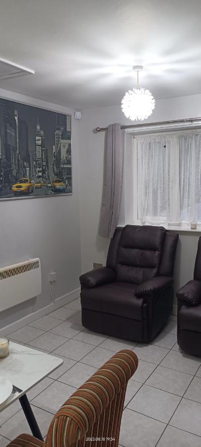 Lister Park Bradford Stylish 1Bed Coach House - Quiet & Tranquil Cottage & Parking Exterior foto